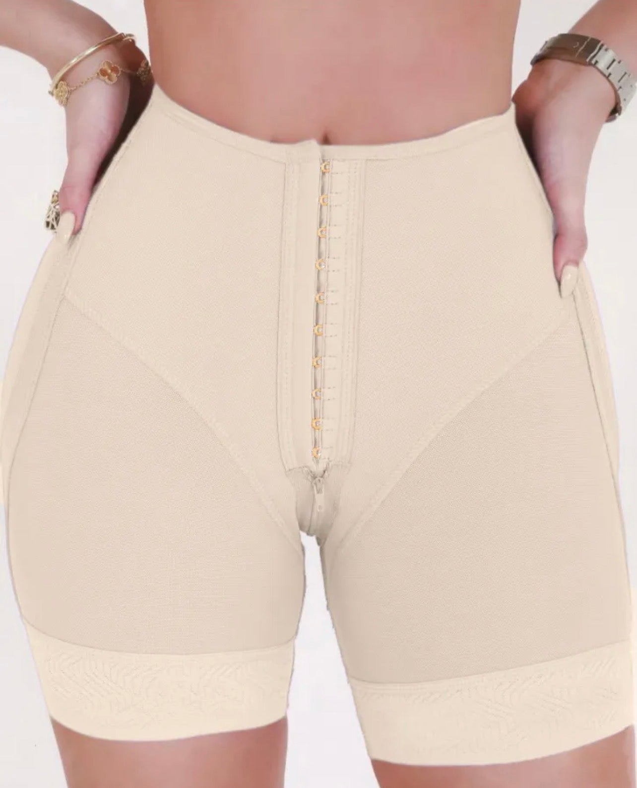 Body By Essence™ Seamless Hook & Eye Sculpting Shorts – High Waist Tummy Control Shapewear Shorts