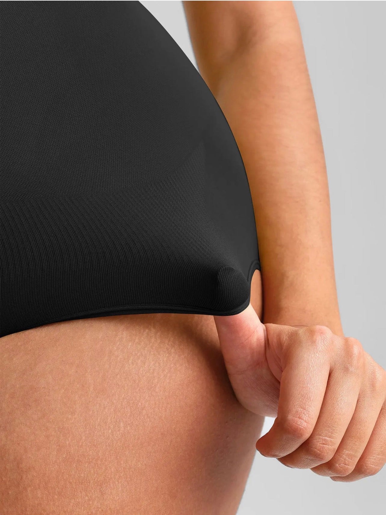 Body By Essence™ Seamless High Neck Sculpting Bodysuit – Sleeveless Tummy Control Shapewear Bodysuit