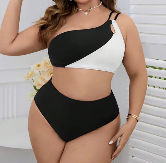 Plus Size Black & White One-Shoulder High-Waist Bikini Set