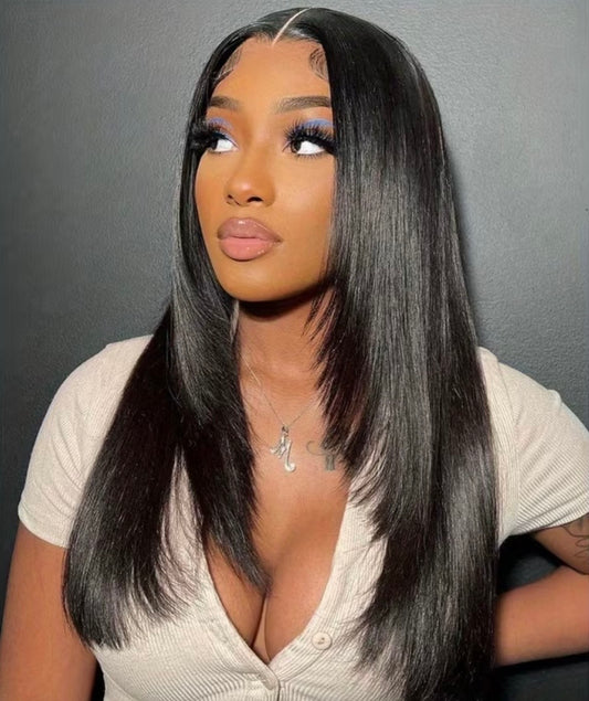 Natural Straight 18" – Sleek 13x4 Frontal Wig, 180% Density