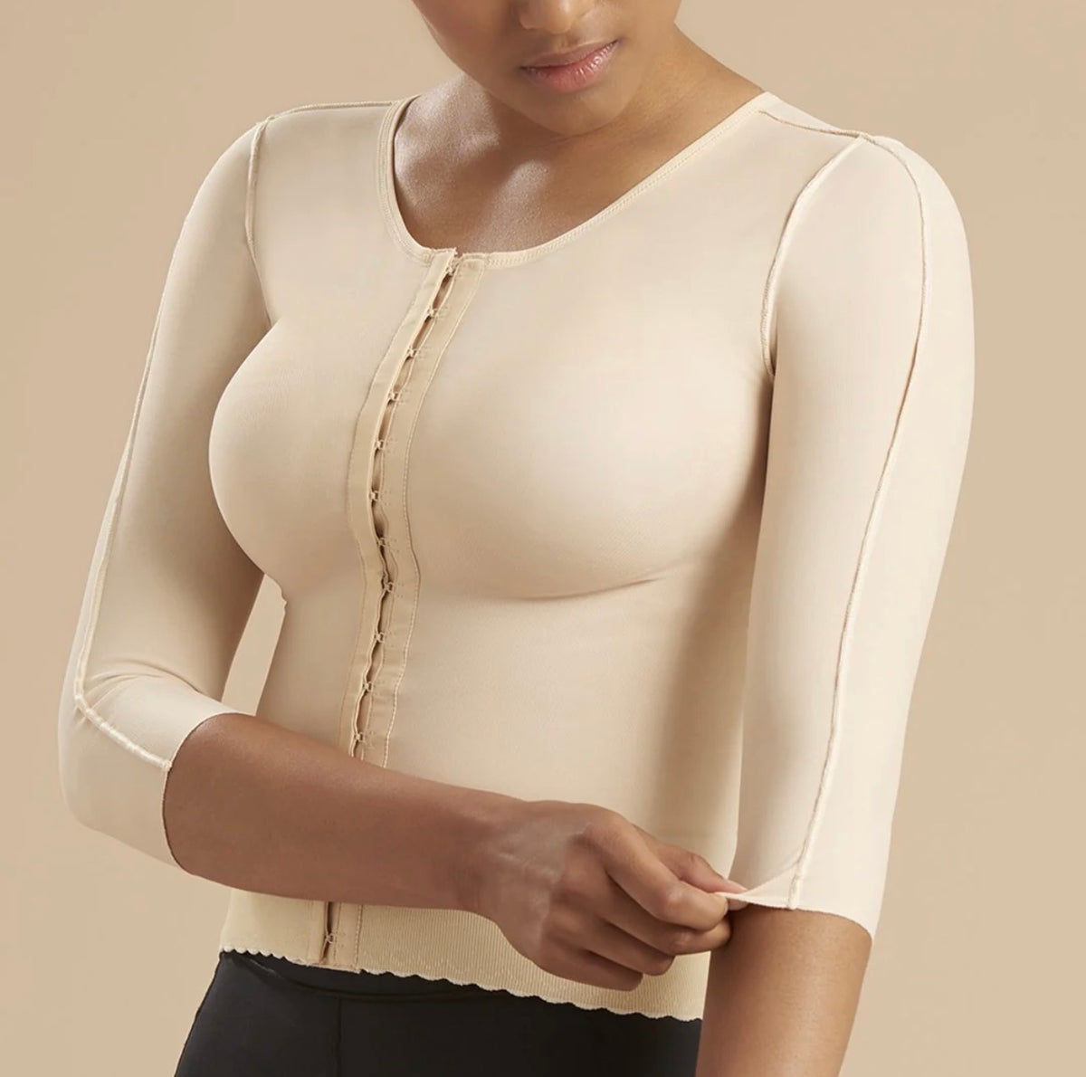 Body By Essence 3/4-Sleeve Hook-and-Eye Compression Vest